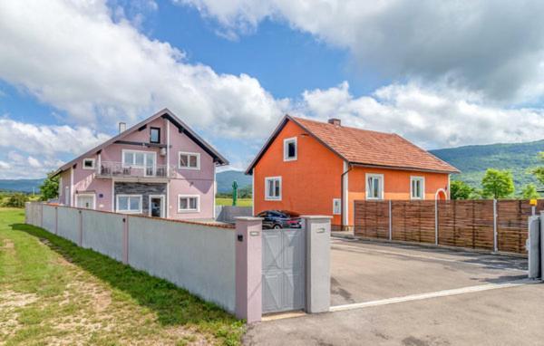 Apartments Sweet Home Otočac Екстериор снимка