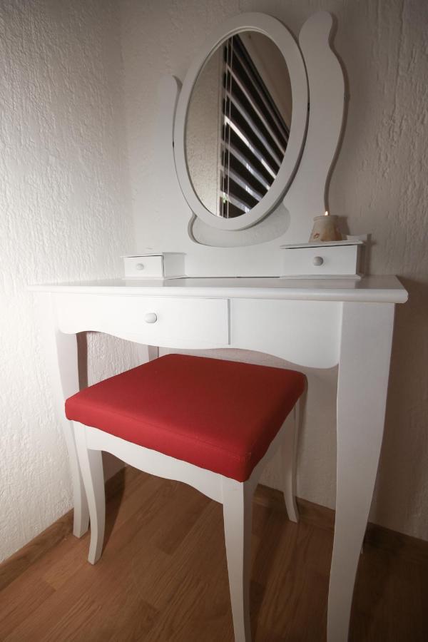 Apartments Sweet Home Otočac Екстериор снимка